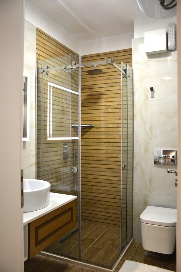 Central Luxury Apartment Tirana Ruang foto